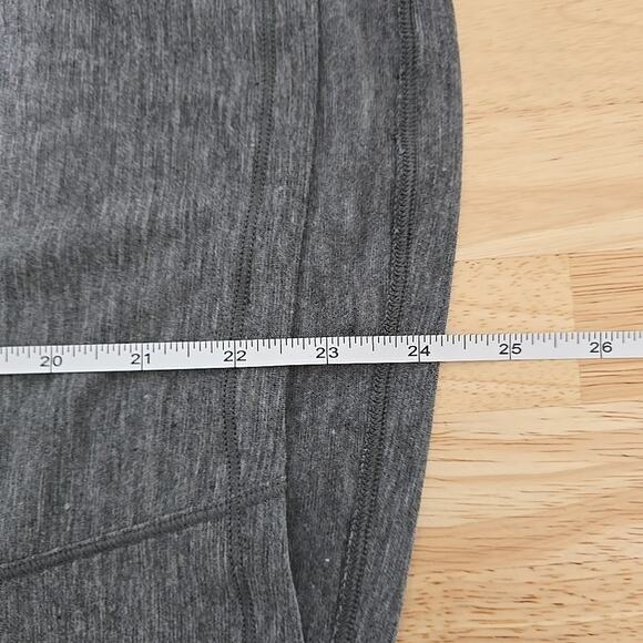 Lululemon Women's 6 Stop Drop & Squat Top Long Sleeve Grey Thumbholes Twist Back - Picture 4 of 8